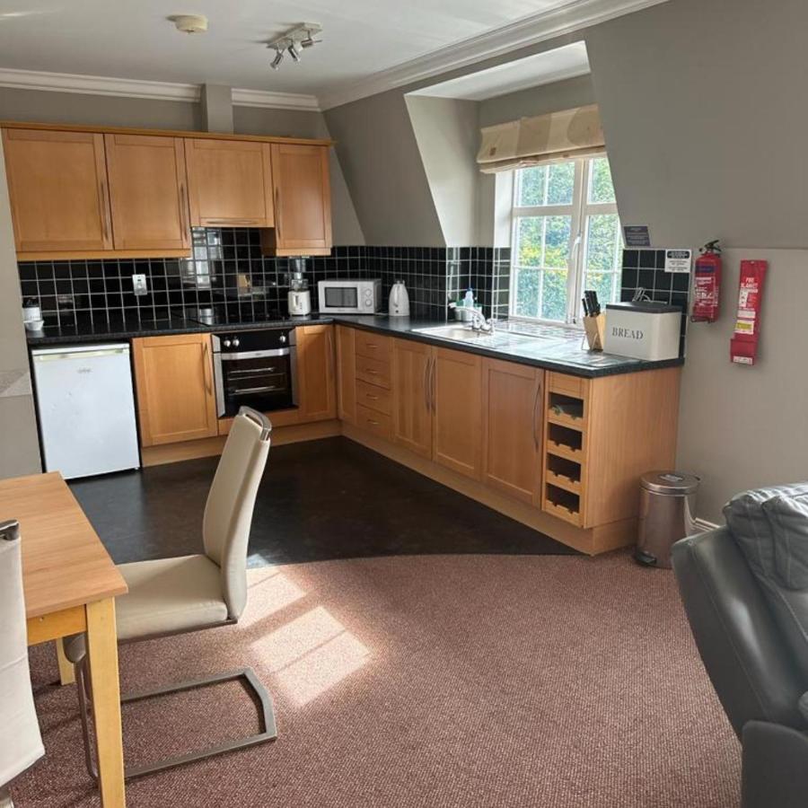 Spacious 2 Bedroom Apartment In Killarney Exterior foto